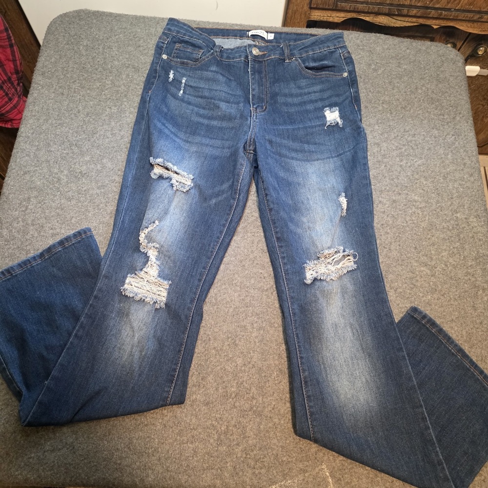 Rue 21 Distressed Blue Jeans Size 9 F2